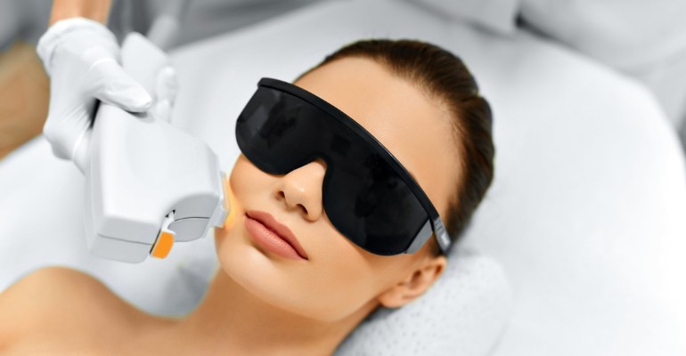 Laser-Therapy-The-Ultimate-Anti-Aging-Solution